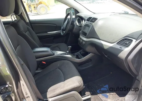 2015 Dodge Journey Sxt z USA, uszkodzony, nr VIN 3C4PDCBB8FT600487